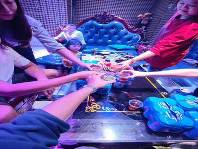 七台河酒吧招聘